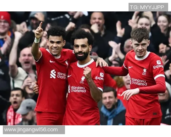 英超激战利物浦大胜波尔图红牌事件引发全场热议与争议