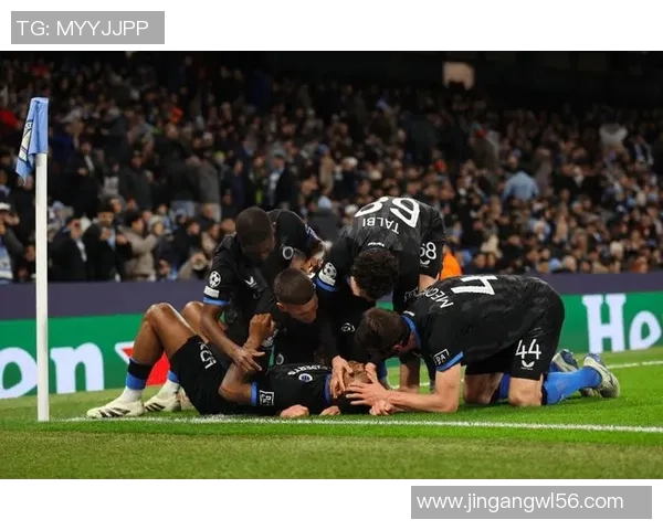 中超精彩对决拜仁逆转曼城乌龙球成比赛转折点引发转会热议