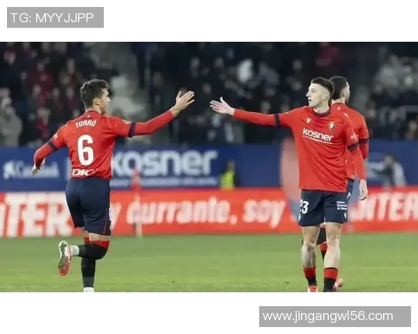 国王杯精彩对决AC米兰大胜马竞乌龙球引爆全场气氛