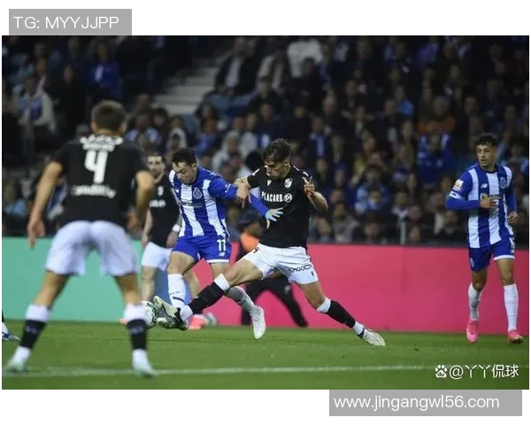 意甲赛场波尔图小胜里昂引发热议全场瞬间回顾与焦点分析