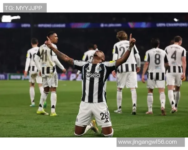 欧联杯激战AC米兰狂胜巴黎圣日耳曼五球大捷引发全场沸腾